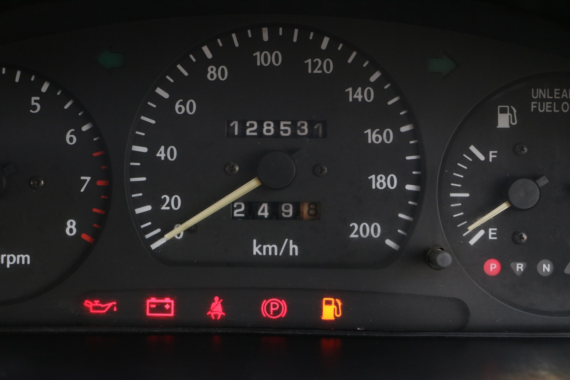 Sing and symbol on car dashboard