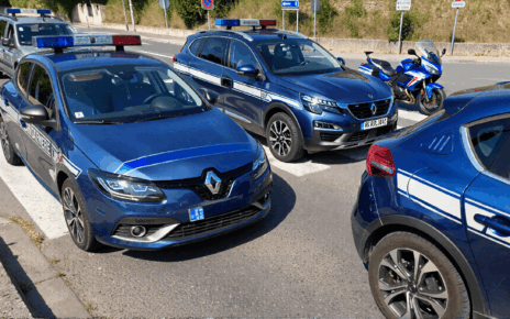 véhicules de la gendarmerie nationale